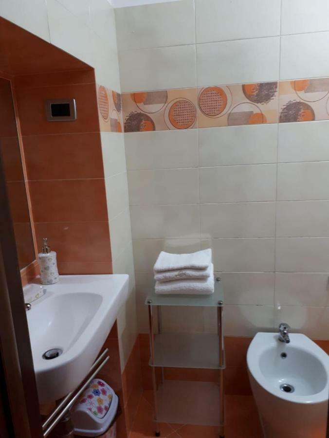 La Casina Di Stefy Apartment Livorno Luaran gambar